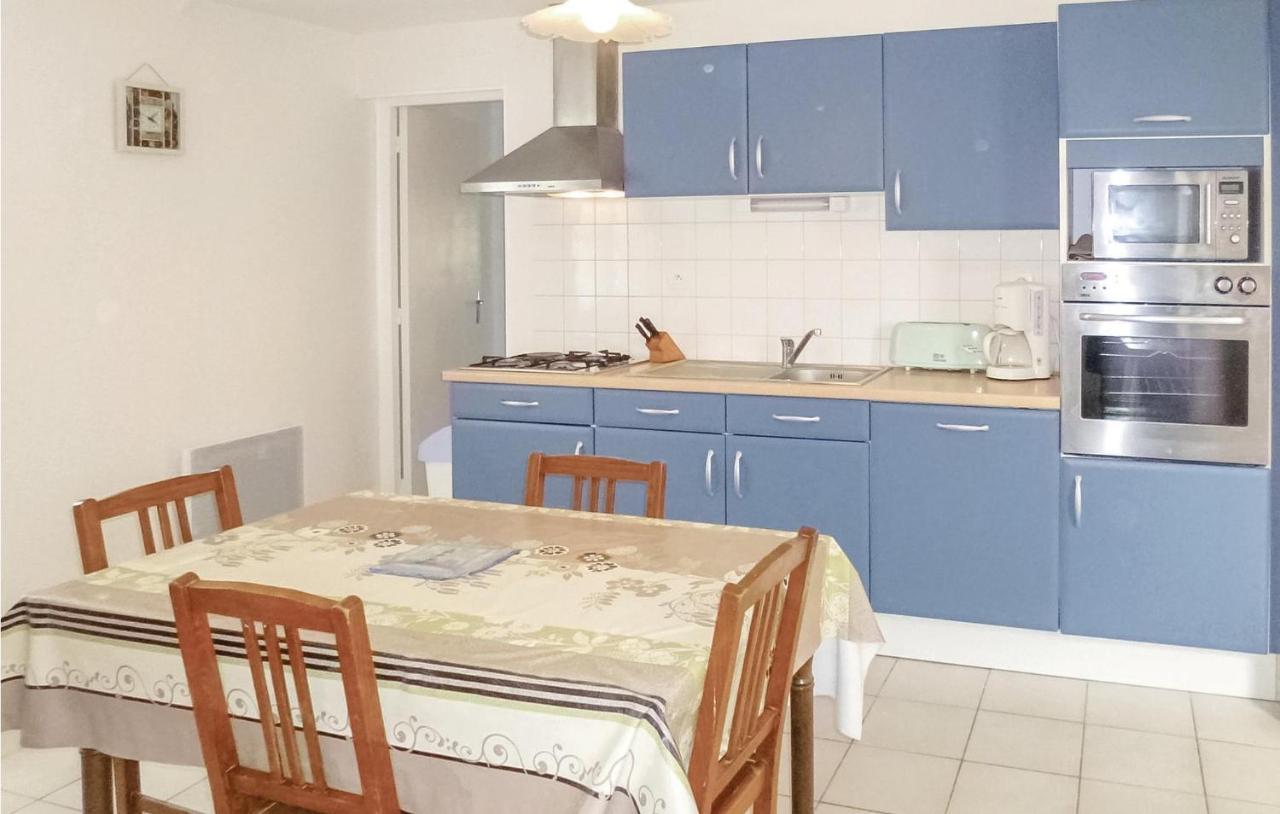 Stunning Home In St, Marcouf De Lisle With Wifi Saint-Marcouf Exteriér fotografie